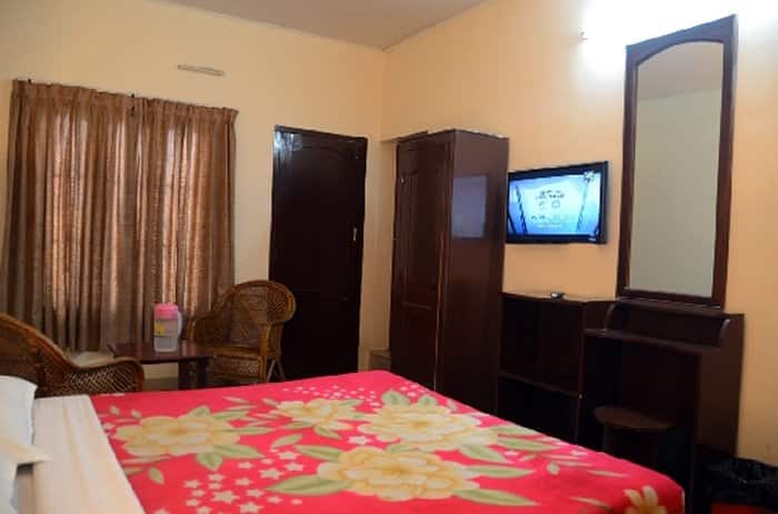 Jays Tourist Home, Munnar 3
